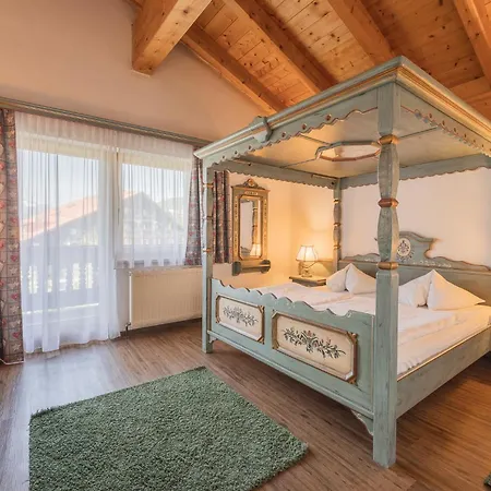 Batzenhaeusl 3* Seefeld w Tirolu