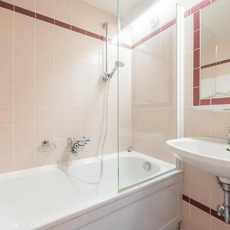 Batzenhaeusl Zajazd Seefeld w Tirolu