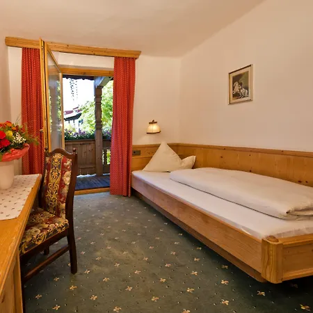 Batzenhaeusl Fogadó Seefeld in Tirol