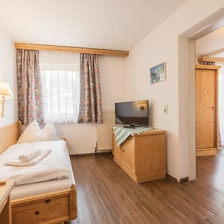 Han/Misafirhane Batzenhaeusl Seefeld in Tirol