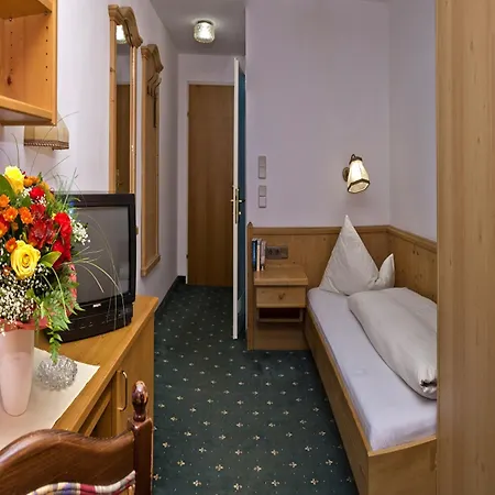 Batzenhaeusl Seefeld in Tirol